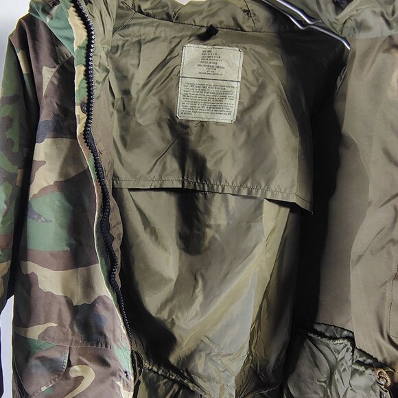 USGi Woodland Camo Parka Jacket Gen 1 Cold Weather ECWCS Mens Large Short - Picture 9 of 14